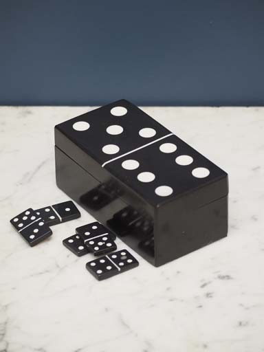 Black domino box