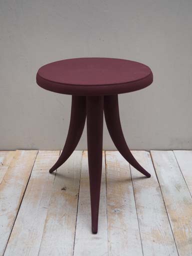 Burgundy side table Piovra
