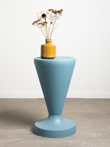 Turquoise metal table Forms
