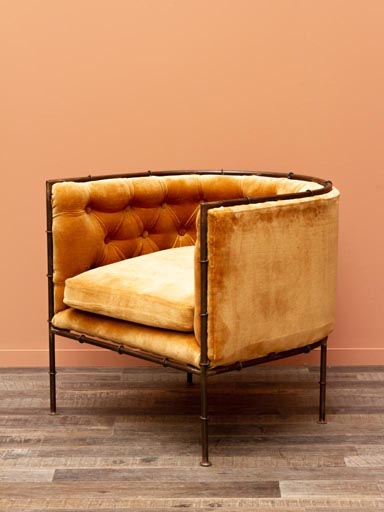 Iron chair with velvet gold Nasride