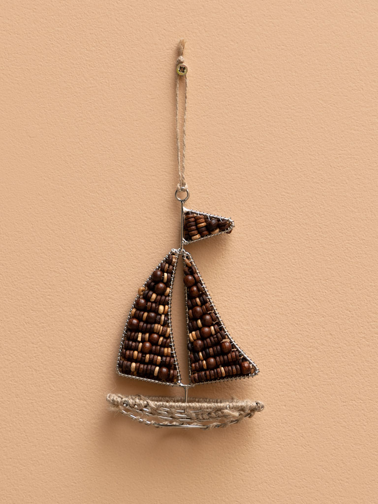 Small wooden beads ship - 1