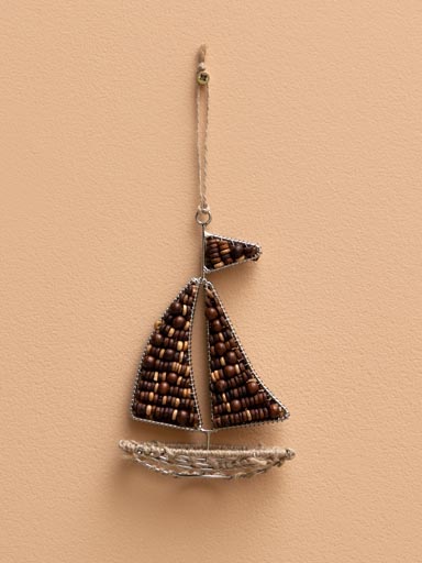 Small wooden beads ship