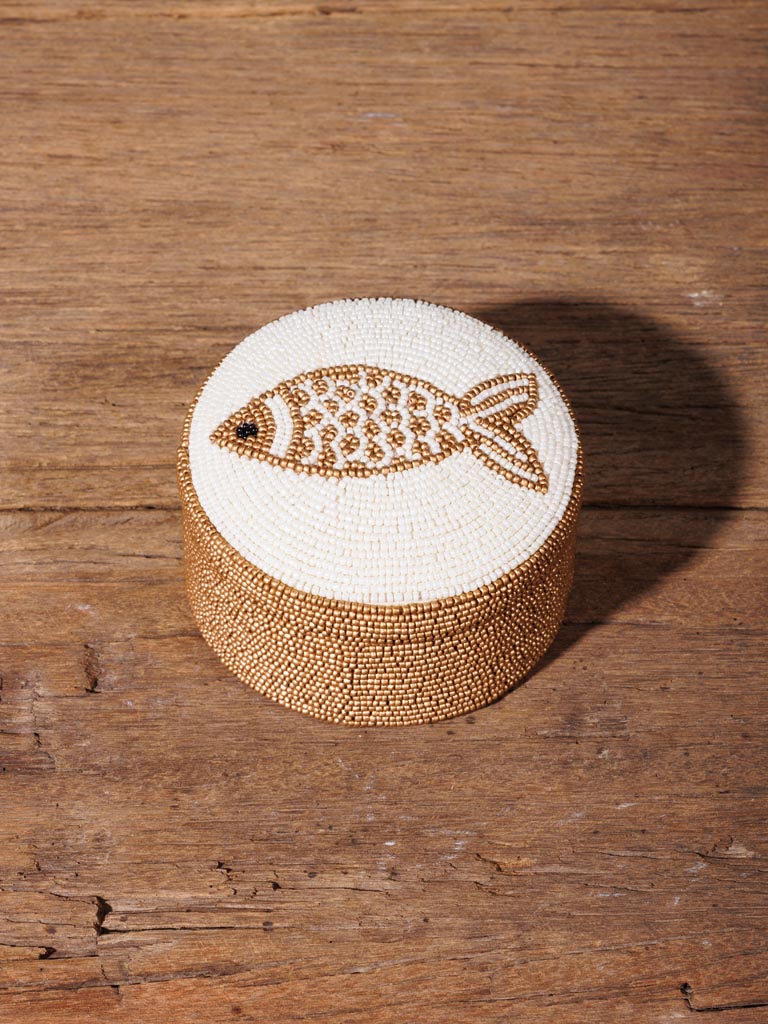 Round pearl box fish - 8