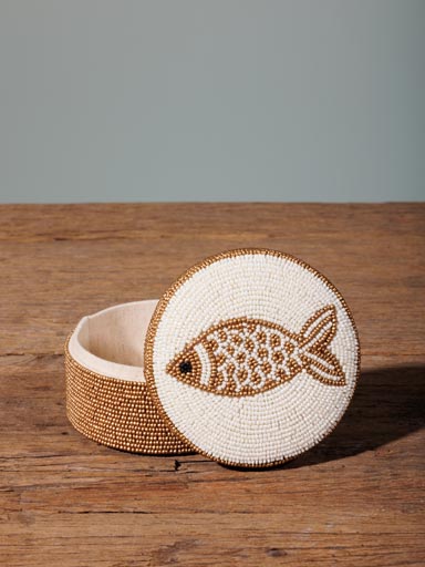 Round pearl box with fish