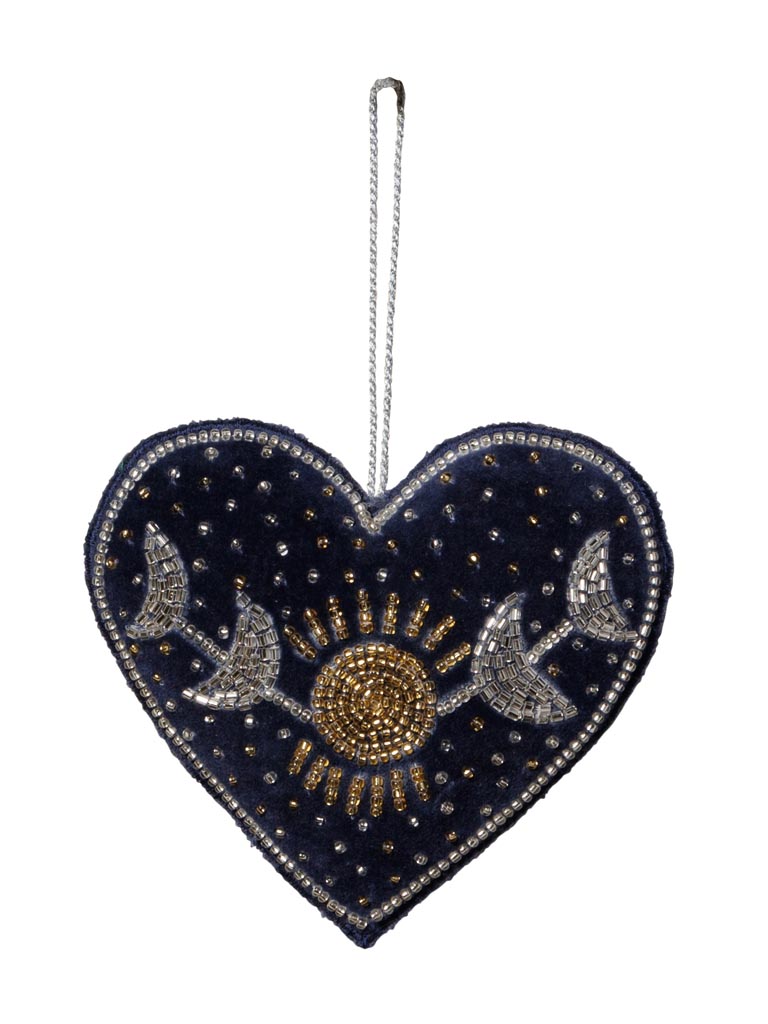 Hanging hand embroidered heart  Iconic - 2