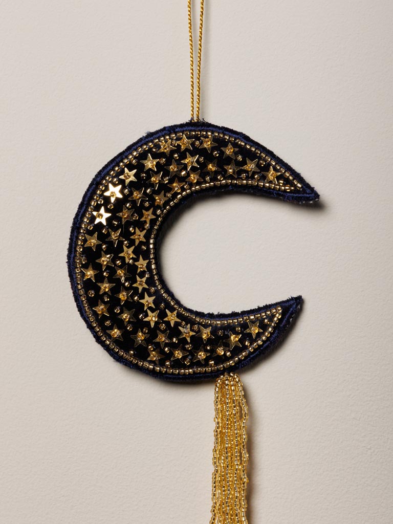 Hanging hand embroidered Crescent - 3