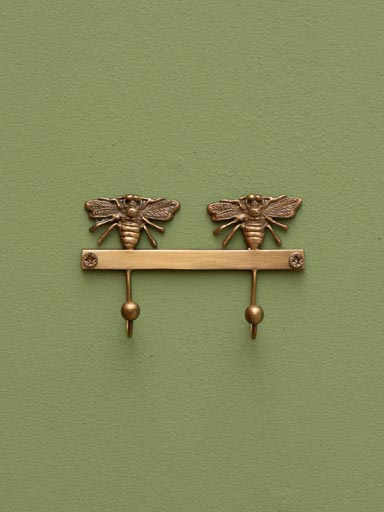Double hook with bees