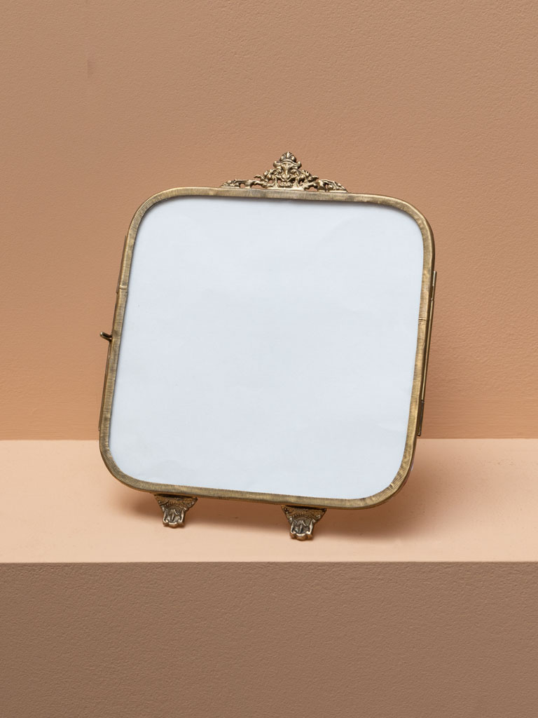 Photo frame with golden garland edge - 1
