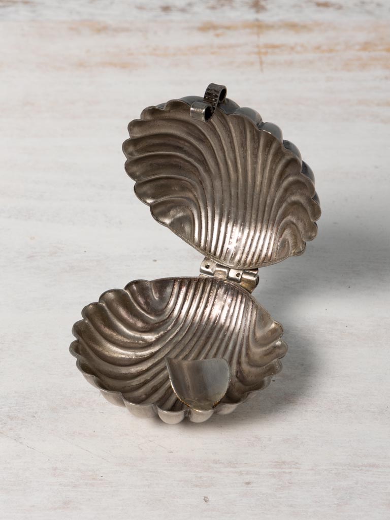 Beach ashtray shell shape - 3