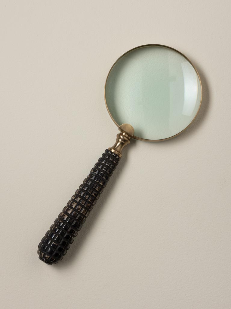 Magnifier with resin ethnic handle - 1