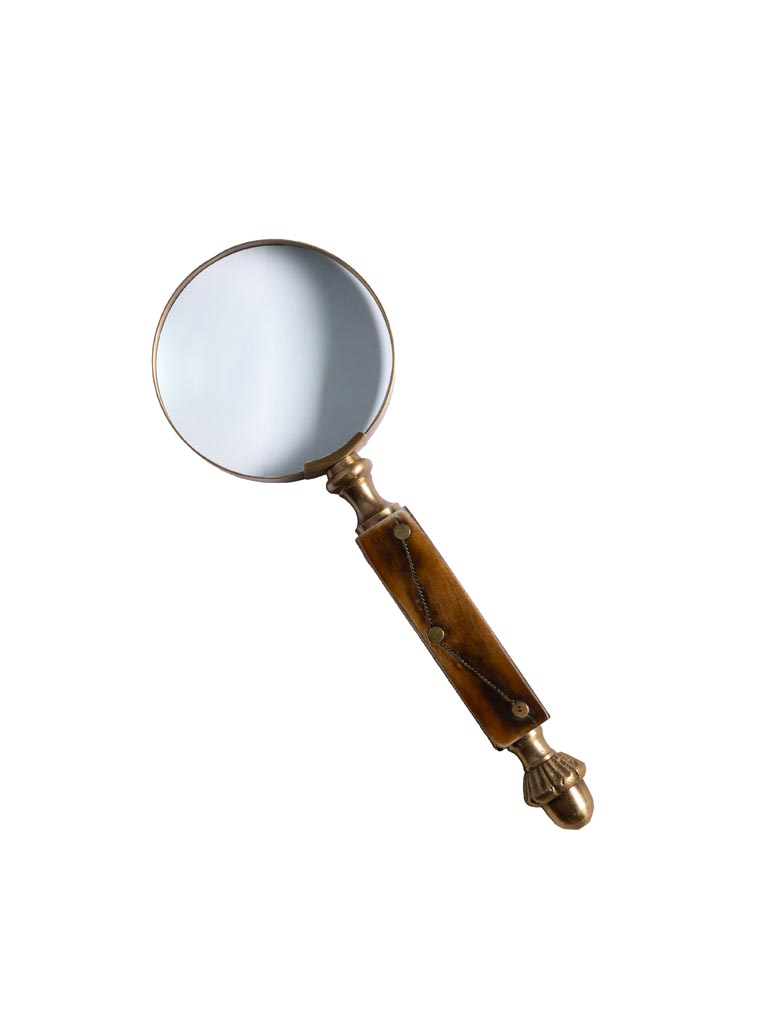 Magnifier with golden details - 2