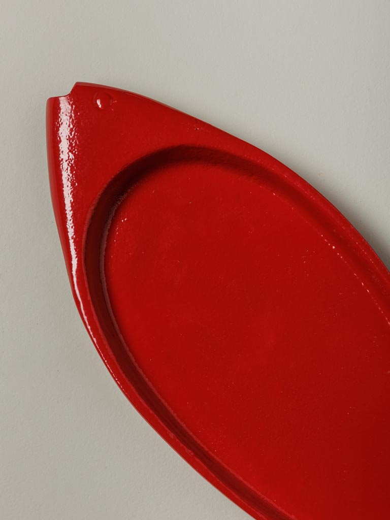Red fish dish - 3