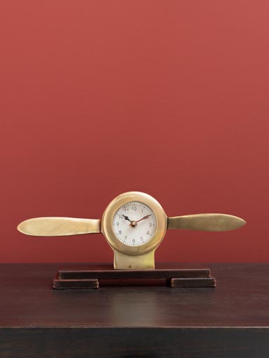 Propeller clock on leather base