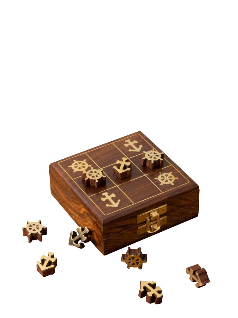 Tic Tac Toe in a sailor box - 2