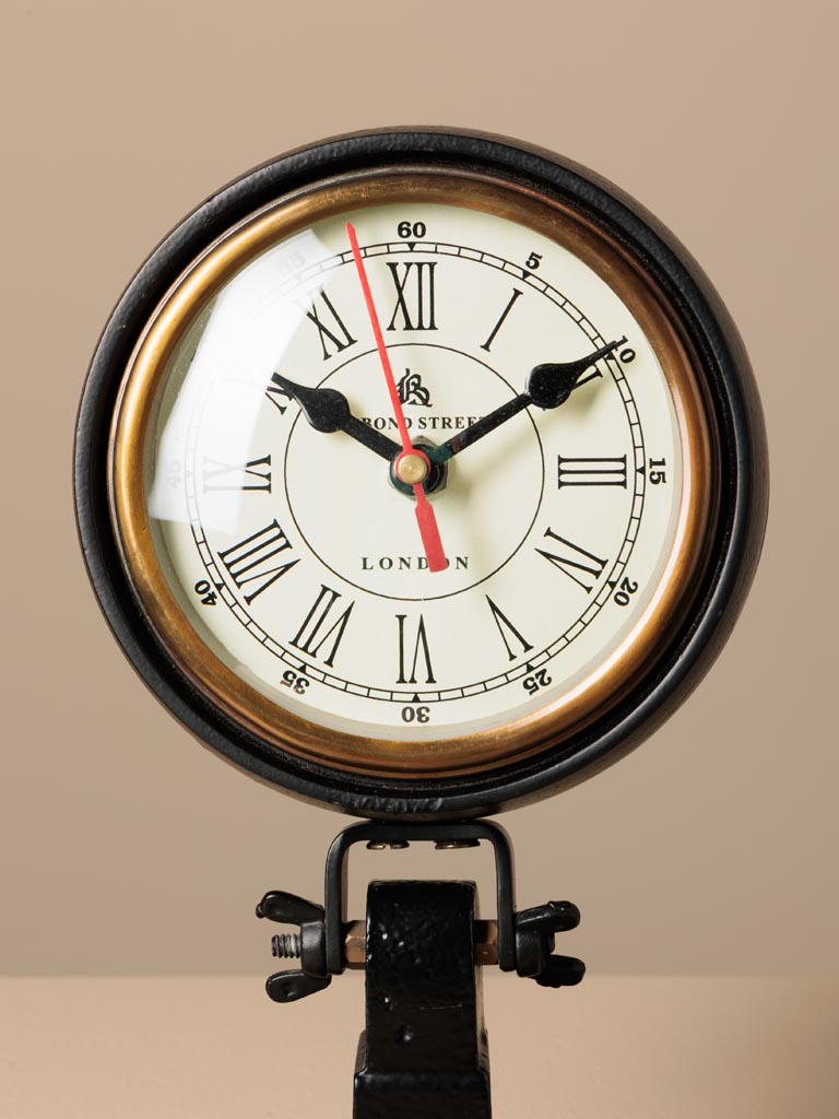 Leather clock on U base - 4
