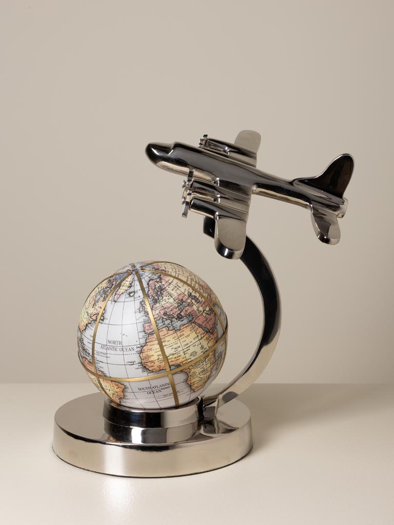Globe with brass details Take off - 6