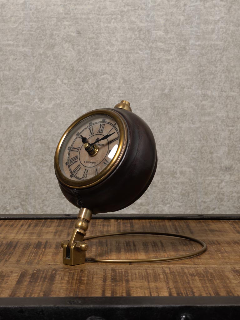 Round leather clock on brass stand - 3