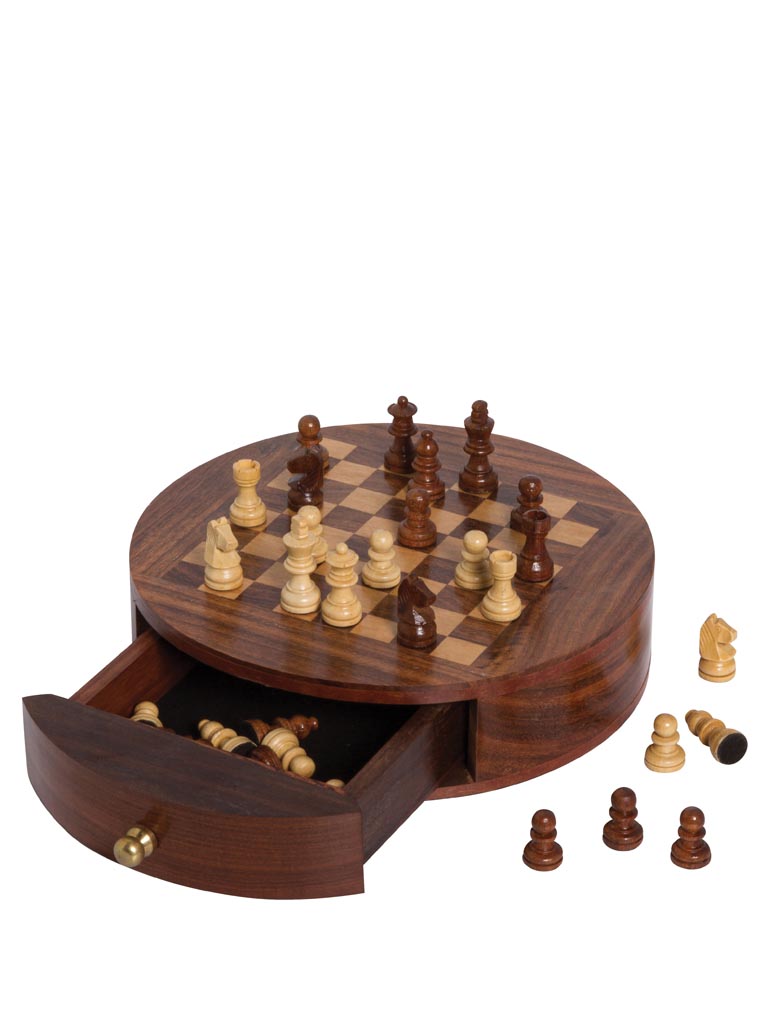 Chess game in round wooden box - 2
