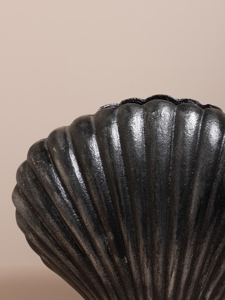 Vase coquillage en aluminium - 4
