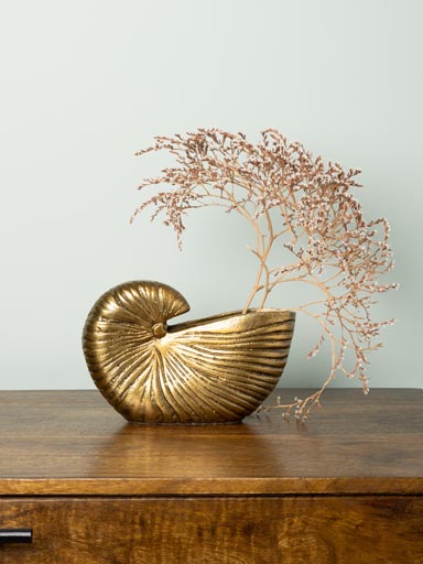 Golden shell vase for dry flowers