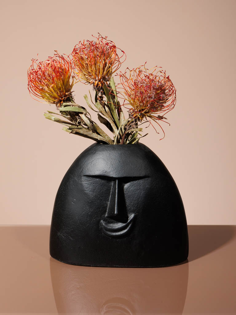 Small black flower vase face - 1