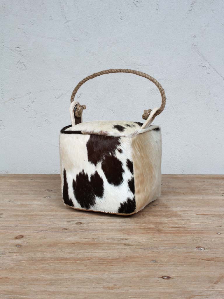 Cow hair square door stopper - 1