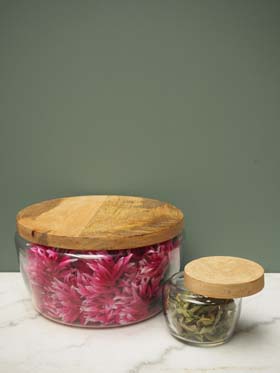 S/2 jars with plain wooden lids