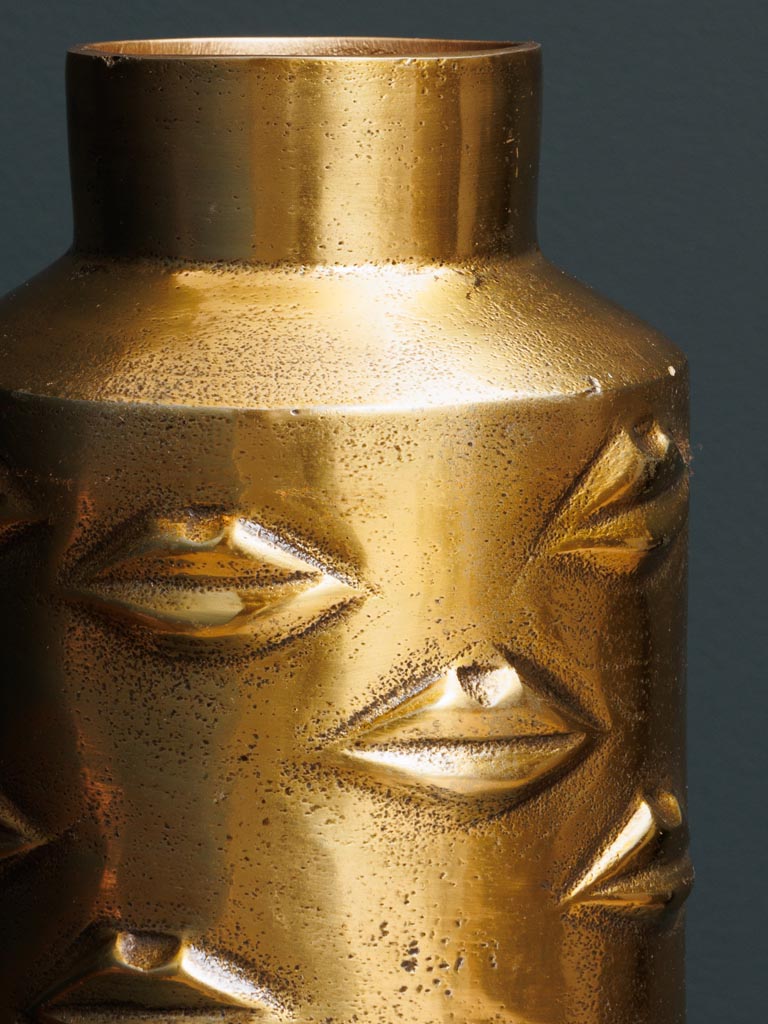 Golden vase Salvador - 3