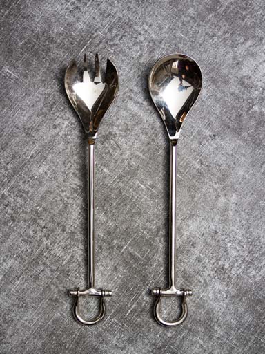 Salad servers 