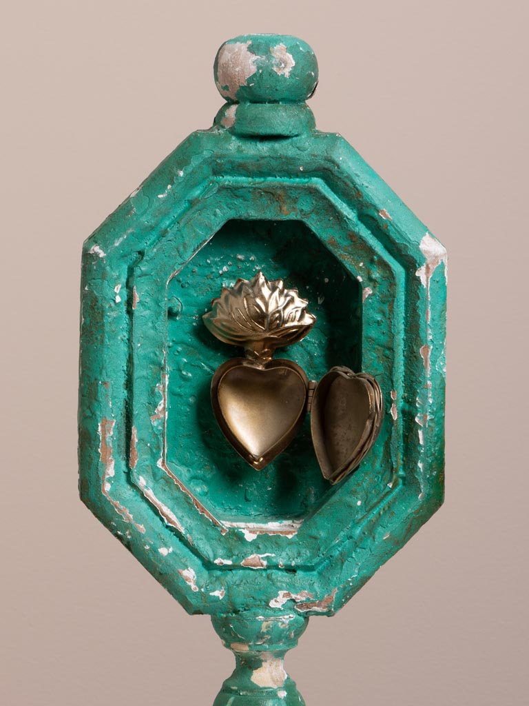 Small silver Ex-voto on emerald stand - 5