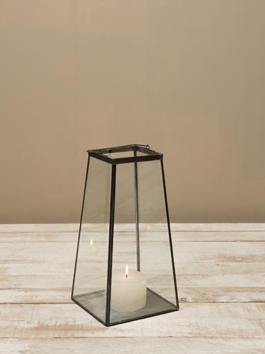 Glass lantern sheet base