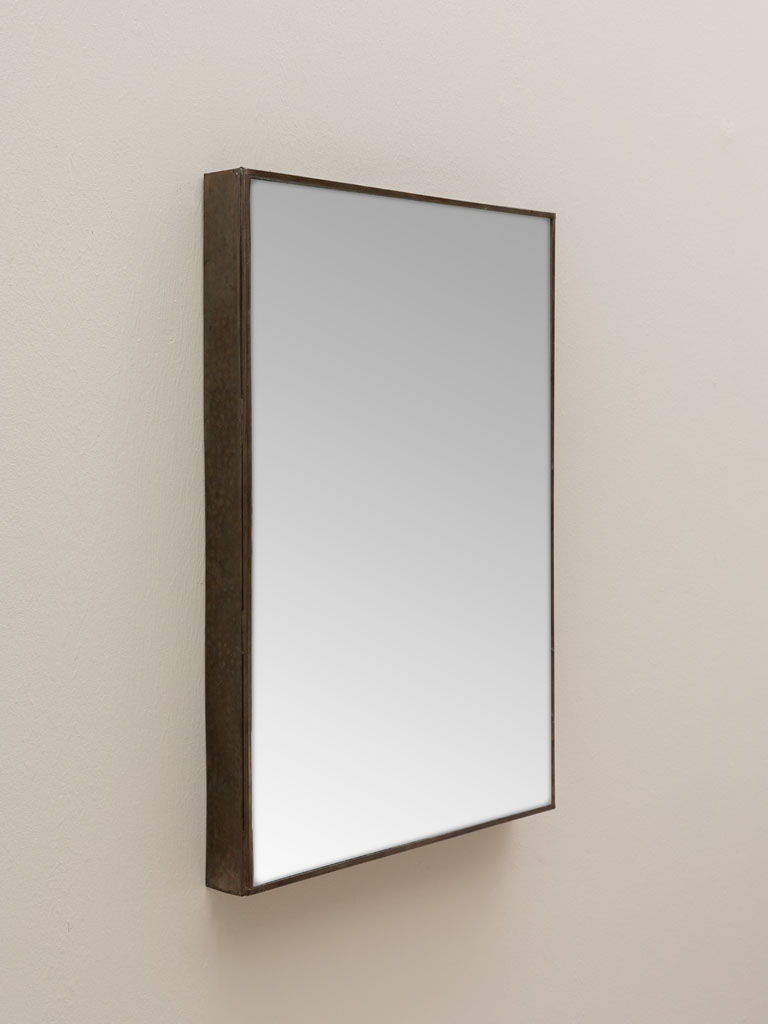 Mirror with hammered edges - 3