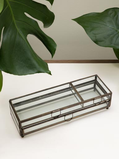 Glass box 2 shelves and compartment