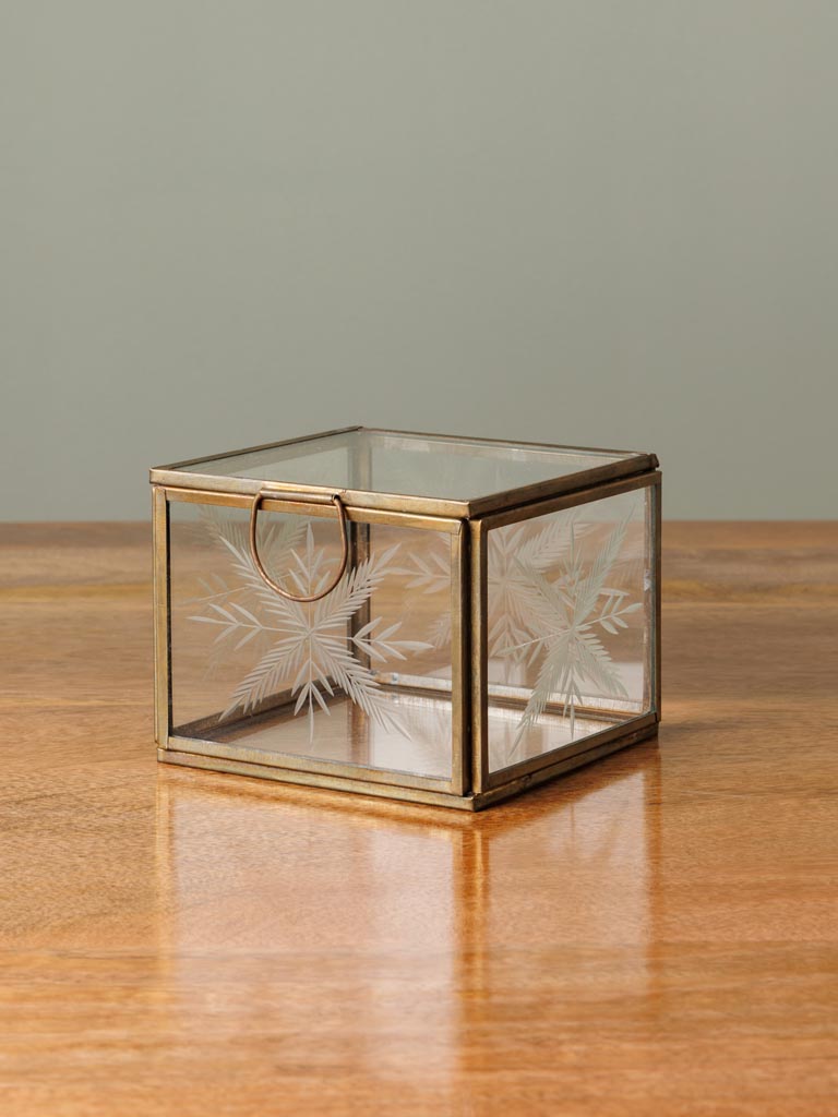 Glass box engraved snowflake - 1