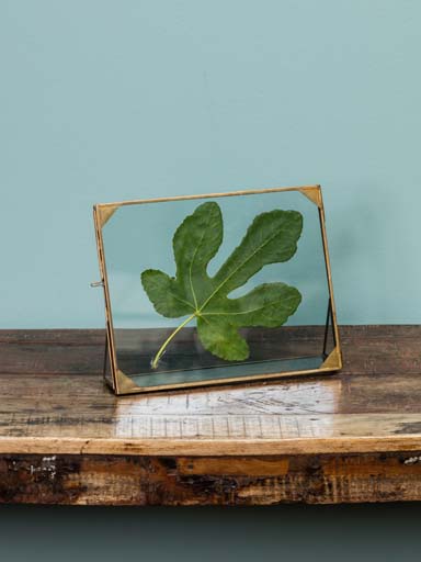 Photo frame with brass corners