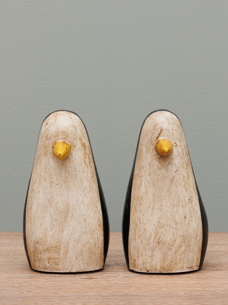 S/2 penguins yellow beak - 1