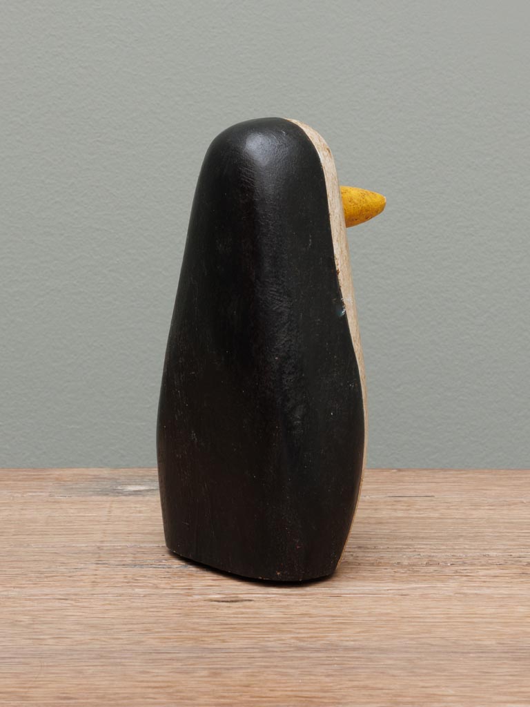 S/2 penguins yellow beak - 2