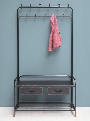 Metal coat hanger 