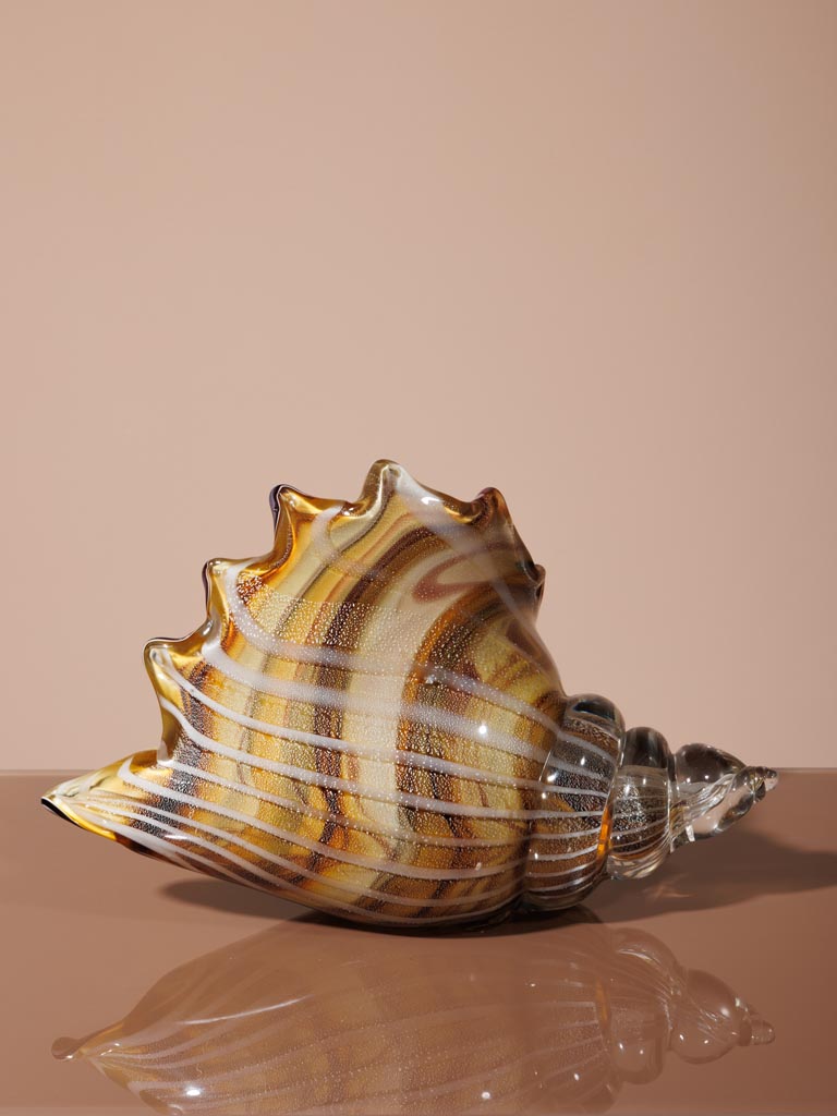 Large brown glass shell - 5