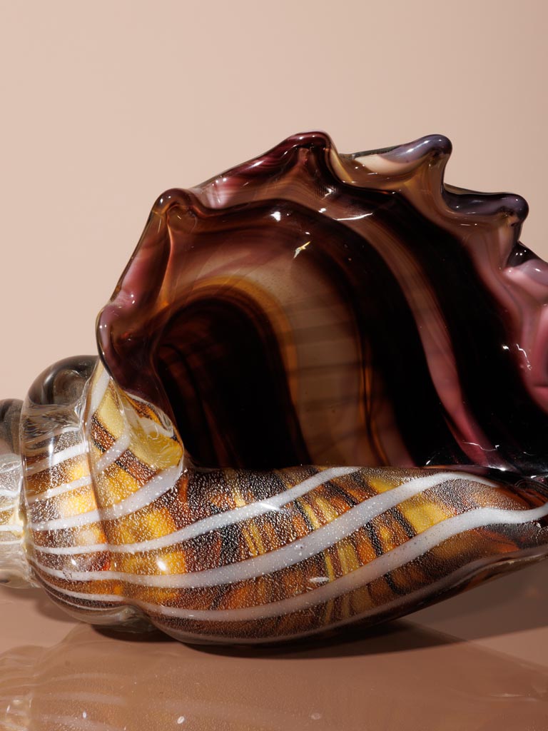Large brown glass shell - 2