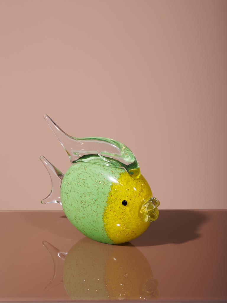Round yellow & green glass fish - 7
