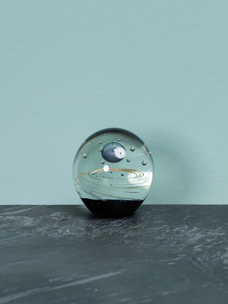 Paperweight 