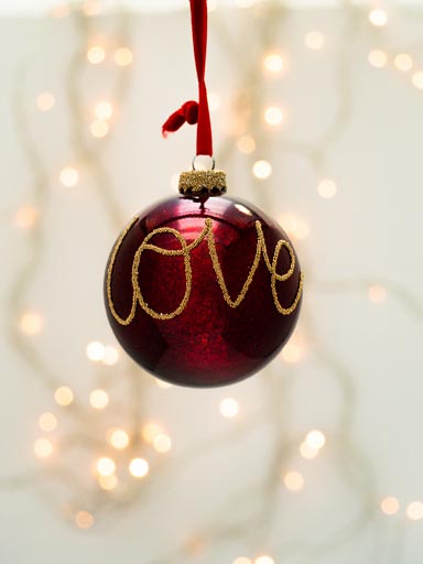 Red xmas ball 8cm with LOVE in gold