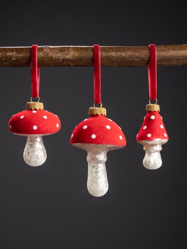 S/3 red and silver mushrooms