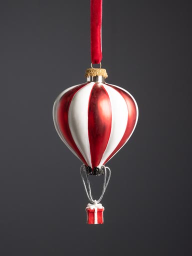 Montgolfière rouge et blanche et cadeau