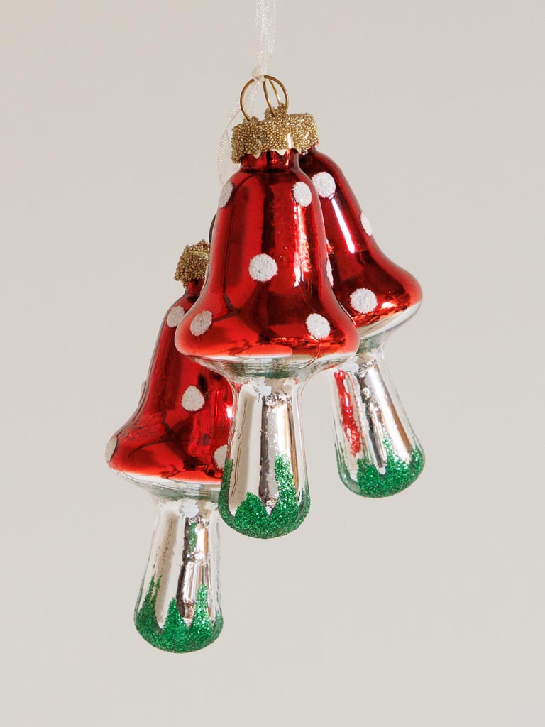 Hanging 3 Mushrooms - 3