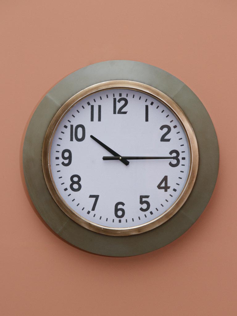 Grey metal clock Industry - 1