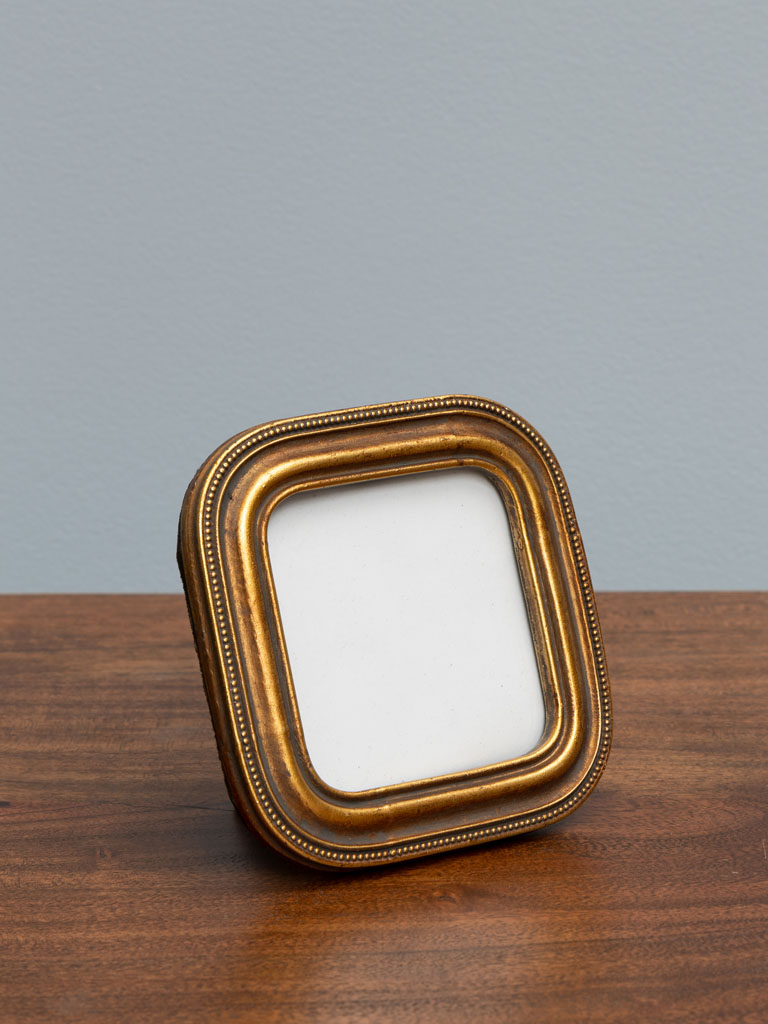 Small golden frame with rounded edges (9x9) - 1