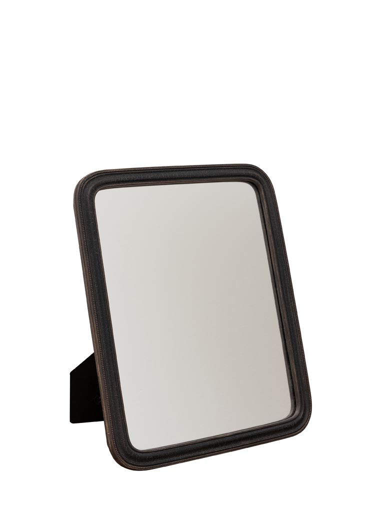 Black mirror rounded edges - 2