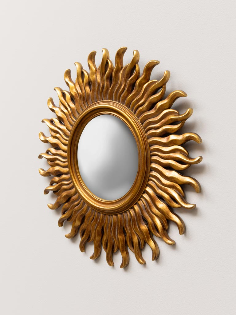 Convex mirror with flames - 4